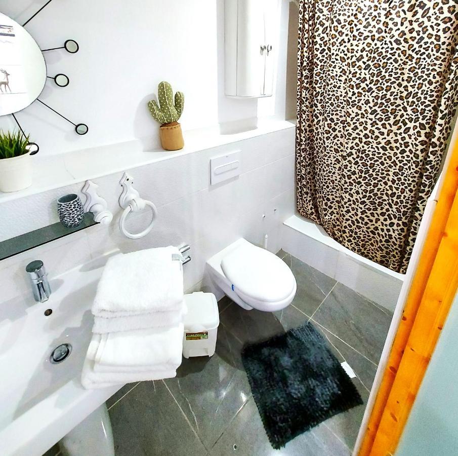Elegant 3 Bedrooms, Wifi Free Costa Adeje  Kültér fotó