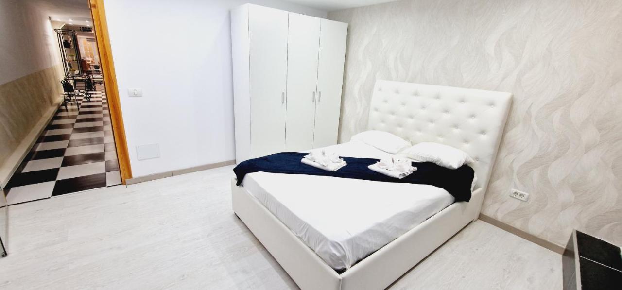 Elegant 3 Bedrooms, Wifi Free Costa Adeje  Kültér fotó